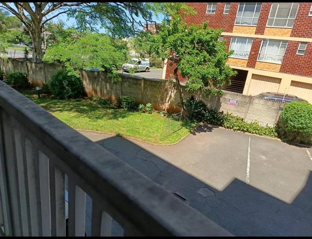 2 BEDROOM APARTMENT FOR SALE IN WINDERMERE